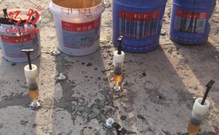 在處理混凝土裂縫時，要重視哪些施工細節？